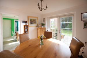Dining Room- click for photo gallery